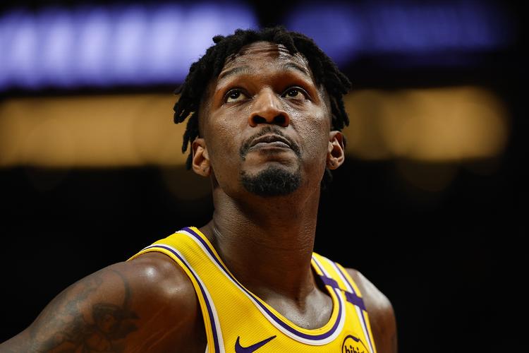 CBA：广东男篮稳住胜局 客场击败北京首钢（CBA：广东男篮客场力克北京首钢 稳守胜局）