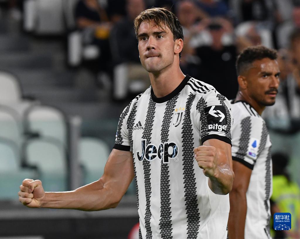 老鹰vs马刺前瞻：两队皆为背靠背，马刺重整旗鼓冲击5连胜（老鹰对阵马刺前瞻：两队背靠背出战，马刺力争五连胜）