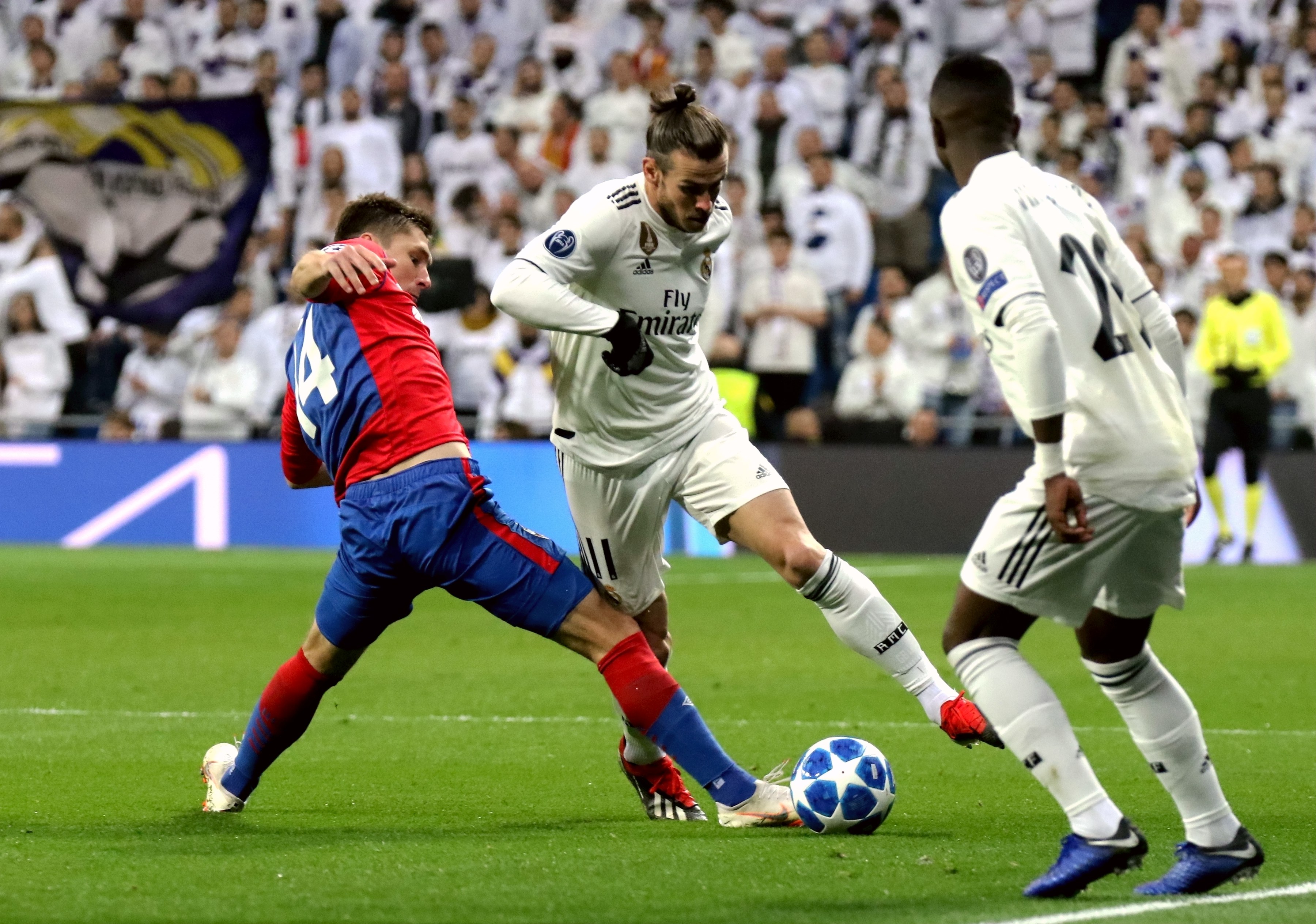 球星签名鞋款哪款最值得买？（哪款球星签名鞋最值得入手？）