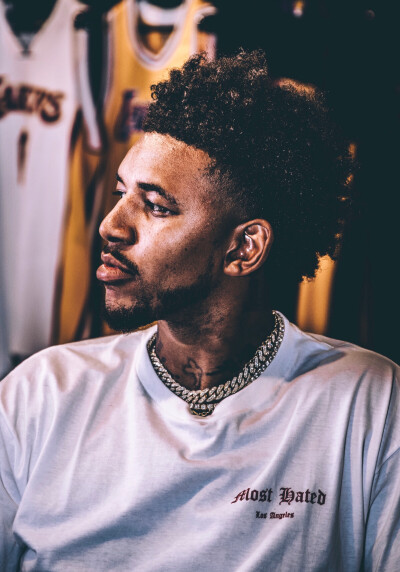 西海岸总经理：杨智、刘健、毛雷尔等人将跟随邵佳一加入国足（西海岸总经理称：杨智、刘健、毛雷尔等将随邵佳一加盟国足）