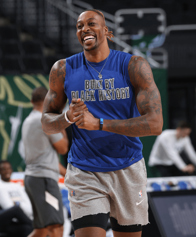 官方：捷克主力中后卫维蒂克因伤退出国家队（官方通报：捷克主力中卫维蒂克伤退国家队）