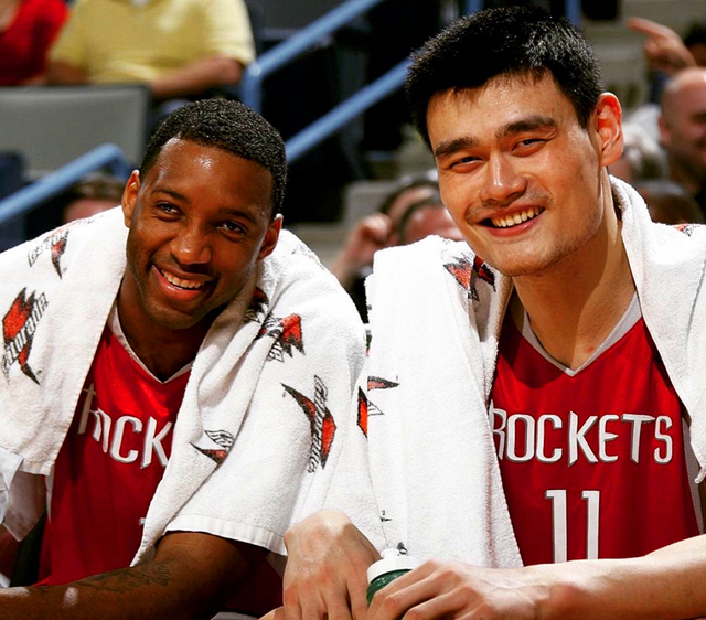 科莫利：很高兴尤文拥有斯帕莱蒂；意大利人非常热爱足球（科莫利：尤文拥有斯帕莱蒂令人欣喜，意大利人对足球充满热情）